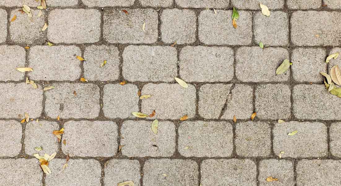 top-benefits-of-natural-stone-pavers-image1
